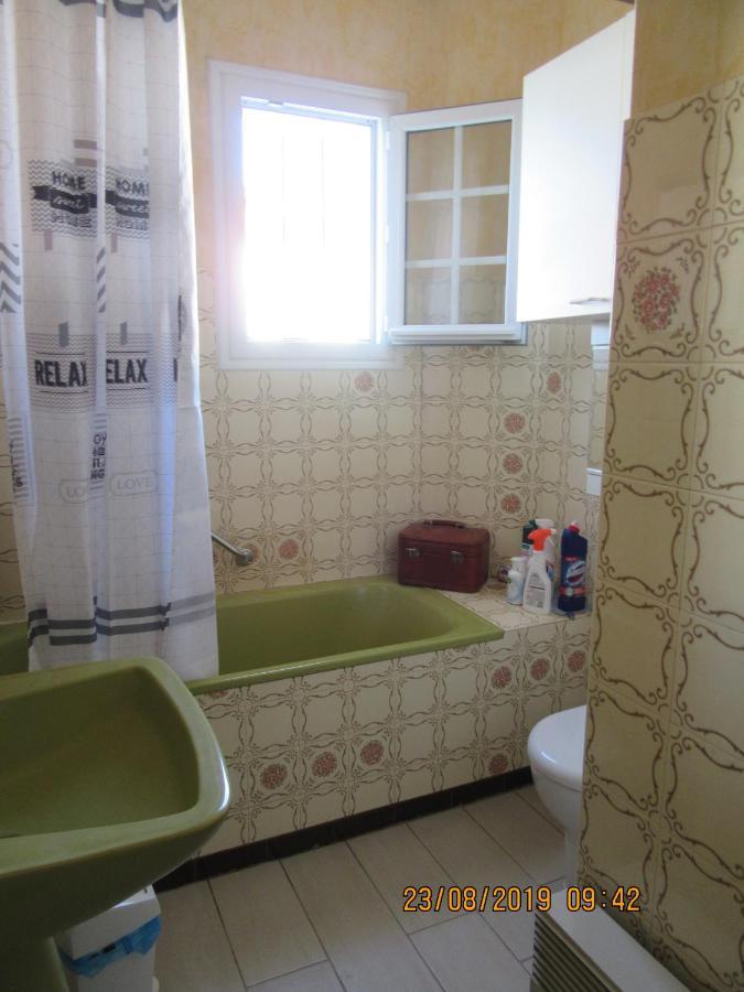 Location La Bree Les Bains 15 Personnes Villa Luaran gambar